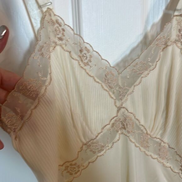 Vintage Nylon Nightgown, aesthetic, Beige, cream, Dress, Slip, Small - Picture 5 of 13